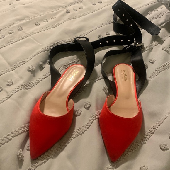 Monse red flats - Picture 2 of 9